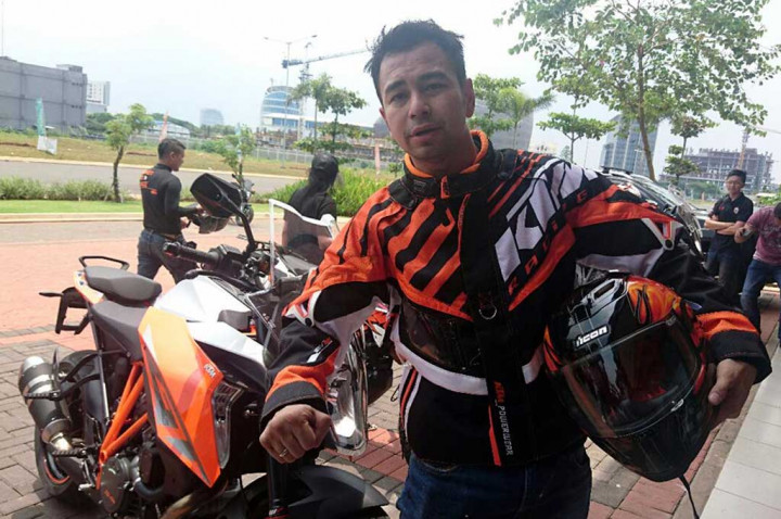 KTM 1290 Super Duke GT, Bekal Raffi Ahmad <i>Touring</i> ke Tambora
