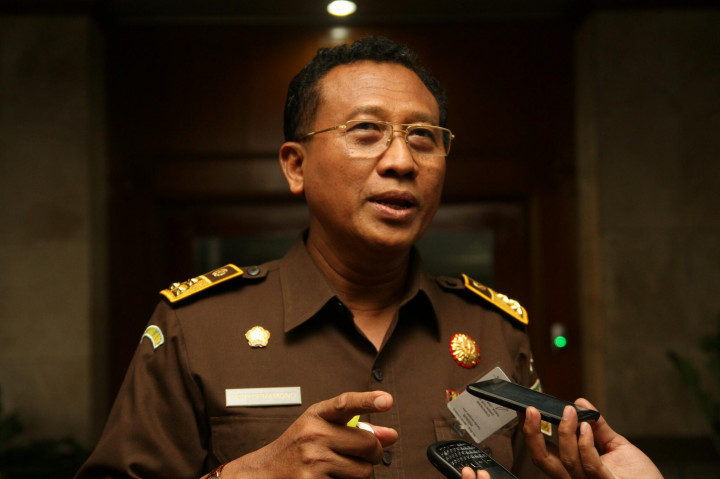 Jaksa Tersangka Suap, Kejagung Tunggu Proses Hukum di KPK