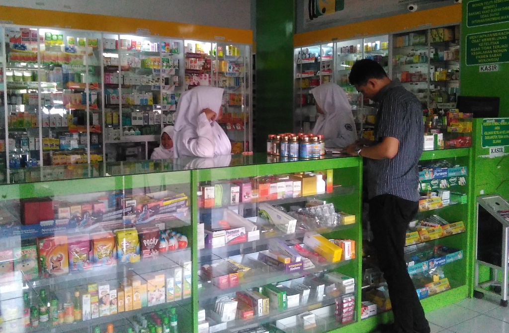 Salah satu apotek di Kota Bandung, Jawa Barat. Foto: Metrotvnews.com/Octa