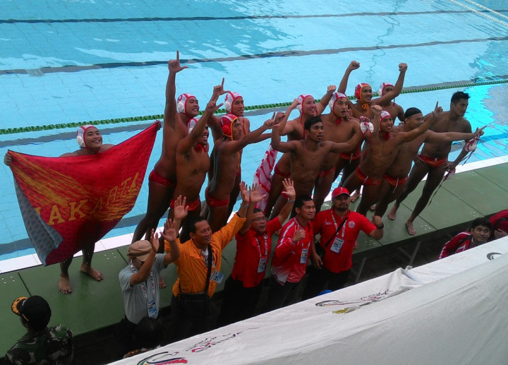 Berjalan Aman, Tim Polo Air DKI Jakarta Taklukkan Jabar di Final