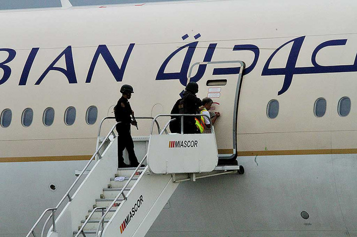 Pesawat Saudi Diisolasi Akibat Alarm Pembajakan Palsu