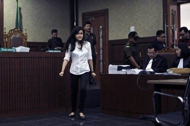 Diwarnai Penolakan Saksi oleh Hakim, Sidang Kasus Mirna Dilanjutkan Besok