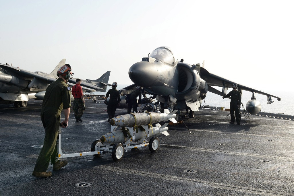 Pesawat AV-8 Harrier milik AS (Foto: AFP)