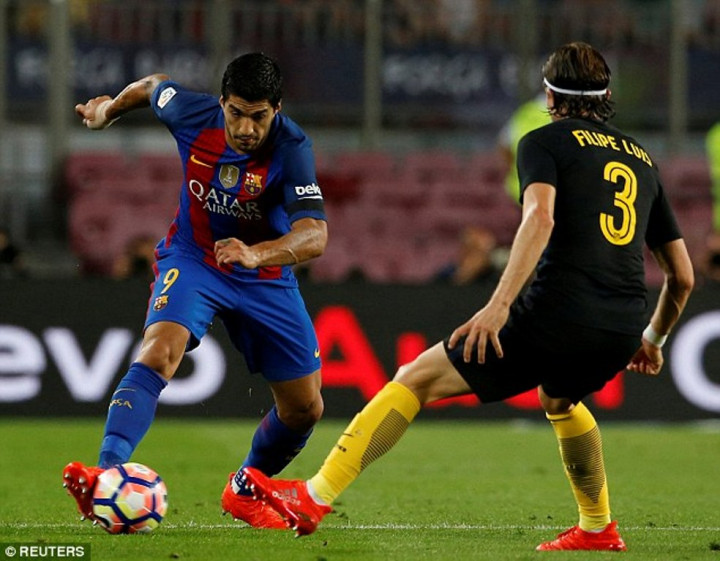 Suarez & Filipe Luis Saling Sindir Usai Barca Imbang Lawan Atletico