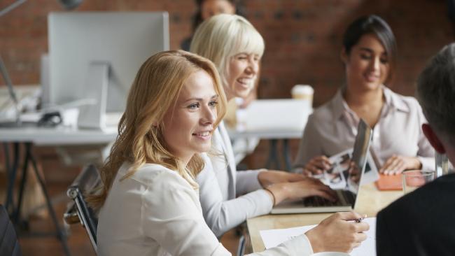 Studi: Wanita Gemuk Lebih Diremehkan dalam Dunia Kerja