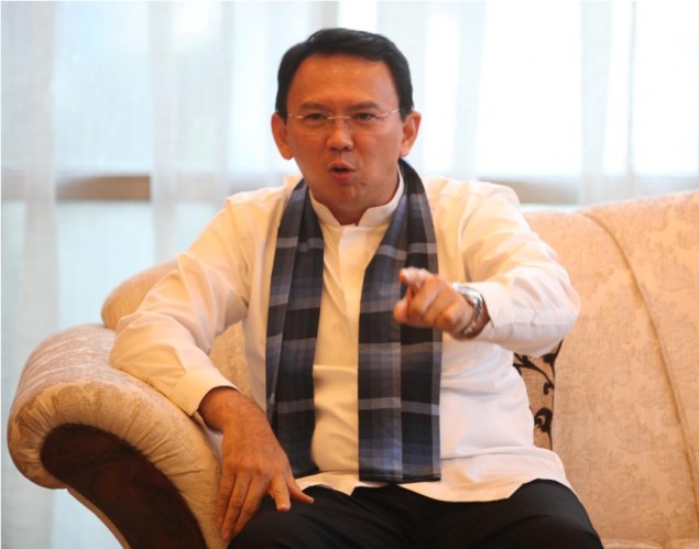 JPO Pasar Minggu Ambruk, Ahok akan Evaluasi Pemasangan Reklame