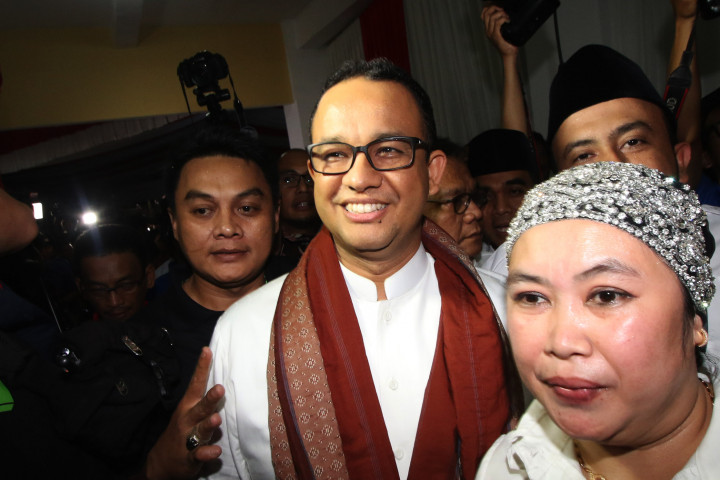 Tanggapi JPO Roboh, Anies: Semua Fasilitas Publik Harus Diaudit