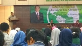 Sjafrie Minta Pemuda Waspadai Perang Asimetris