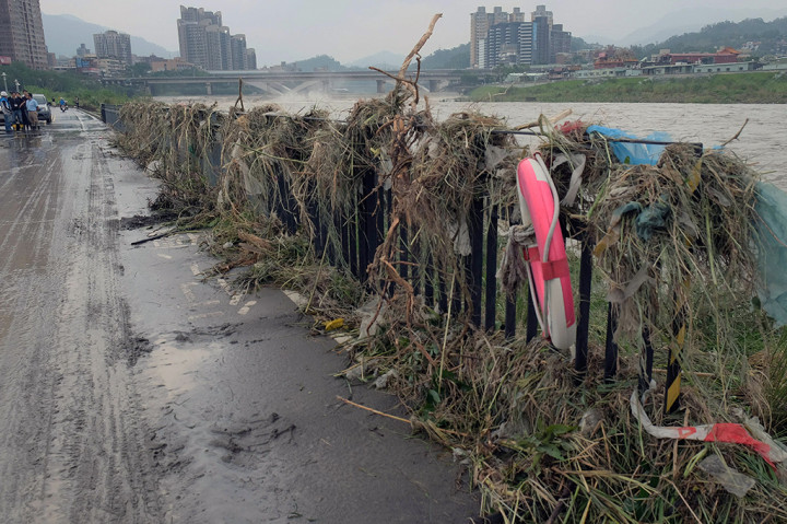 Kerusakan Akibat Topan Megi di Taiwan
