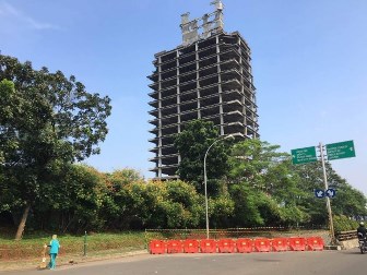 Perobohan Gedung Bank Panin di Bintaro Diundur