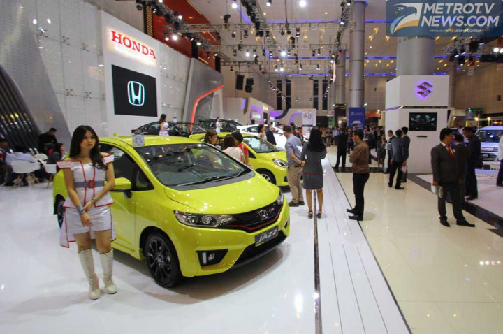 Mobil-Mobil Baru Nongol di Surabaya