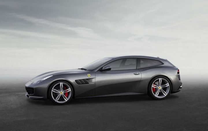 GTC4 Lusso T V8, Supercar untuk Keluarga