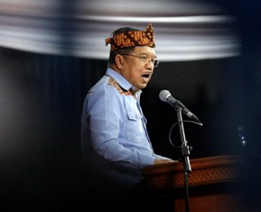 Terima Kasih ke Jabar, Kalla Harap PON Papua Lebih Baik
