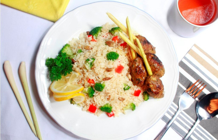 Rice Pilaf & Kebab with Honey Sauce