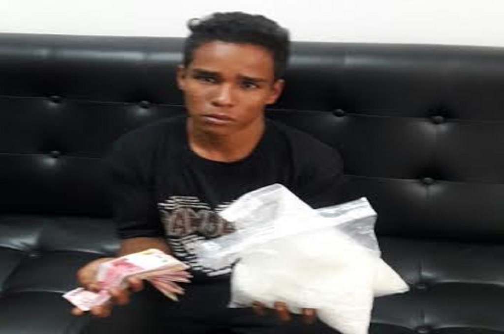 HMD, kurir sabu yang dibekuk di Bandara Kualanamu, MTVN - Budi Warsito