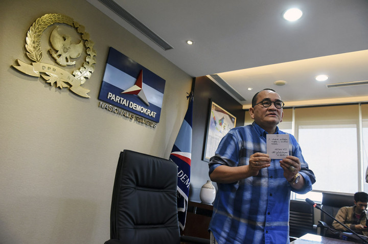 Ruhut Kembali Dilaporkan ke MKD