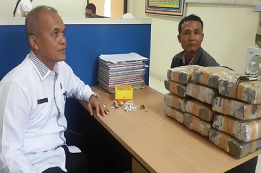 Kotak Bolu Cinta Jadi tempat 'Persembunyian' Ganja Kering