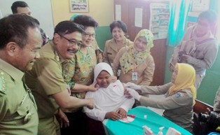 Wagub Djarot Jamin Vaksin HPV di Puskesmas Asli