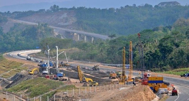 Lima Sekolah di Kendal Terimbas Tol Semarang-Batang