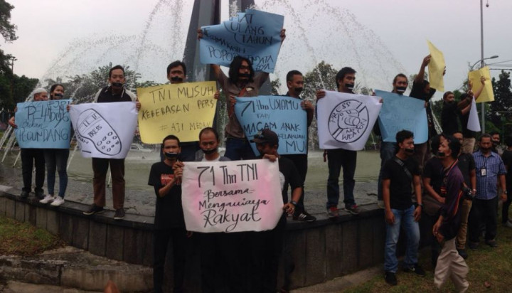 Tutup Mulut Pakai Lakban, Jurnalis Medan Kecam Pemukulan Wartawan