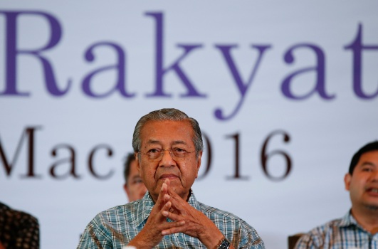 Pelengseran PM Malaysia, Mahathir: Saya Tak Bisa Yakinkan Sultan
