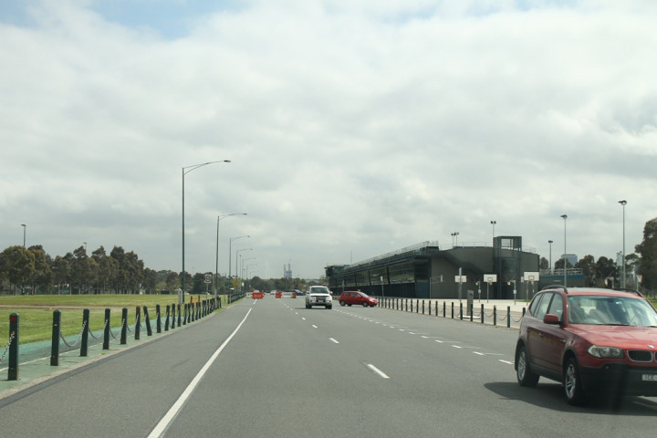 Mengunjungi Sirkuit Albert Park, Lintasan Bersejarah Buat Rio Haryanto