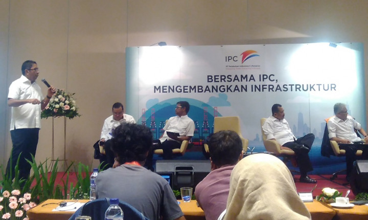 Segenggam Laba di Tengah Lesunya Penurunan Jumlah Kapal Pelindo II