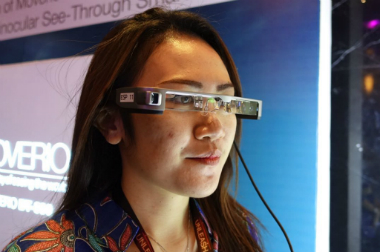 Epson Gandeng DJI Kembangkan Aplikasi untuk Moverio BT-300