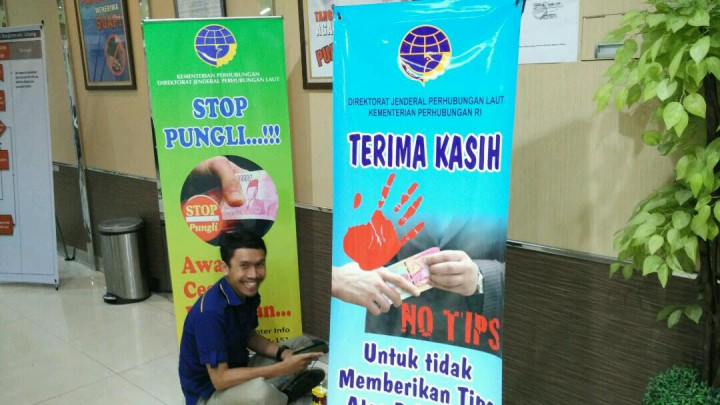 Ironi Kampanye Stop Pungli di Kemenhub