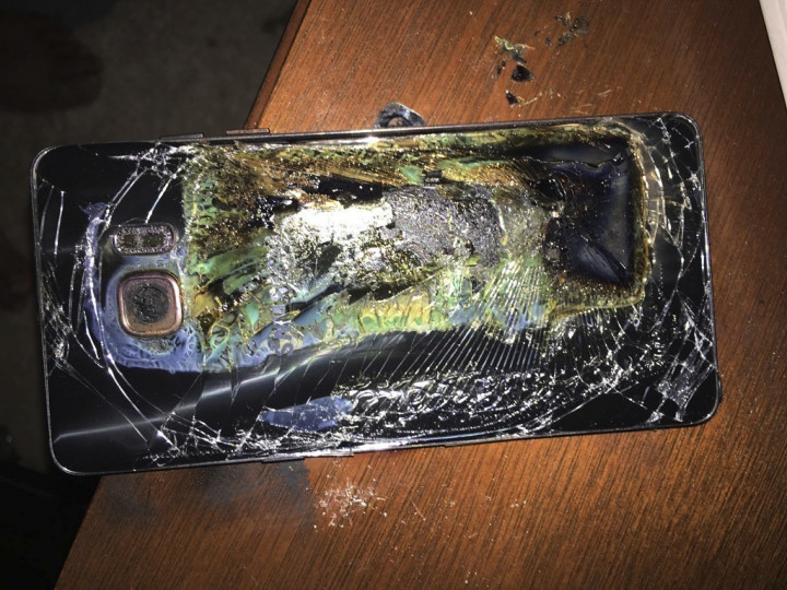 Ada Lagi Video Galaxy Note 7 Terbakar