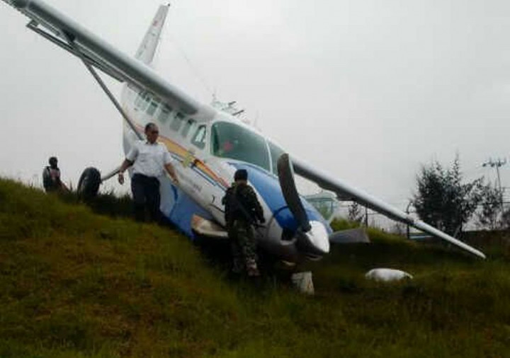 Pesawat Asian One Tergelincir di Papua