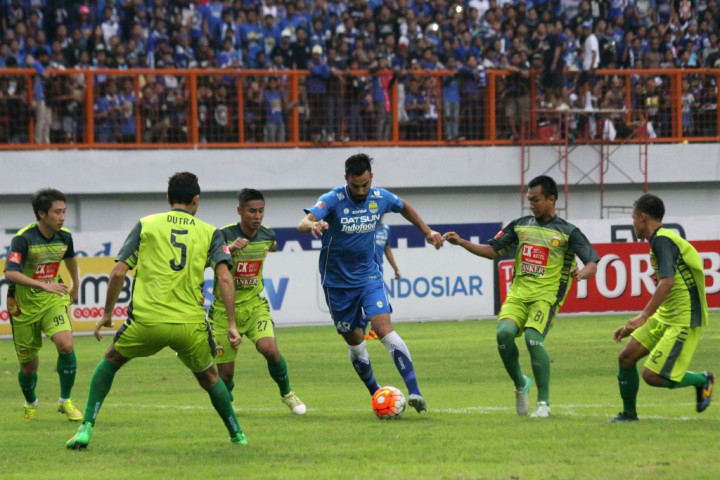 Persib Mulai Lempar Handuk