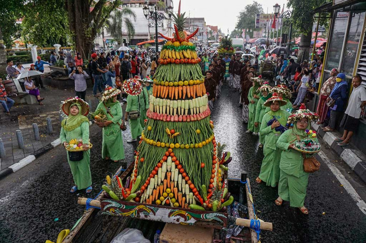 Pedagang Pasar Tradisional Yogyakarta Kirab di Titik Nol Kilometer