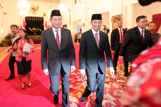 Ignasius Jonan (left) and Arcandra Tahar (Photo:MI/Panca Syurkani)