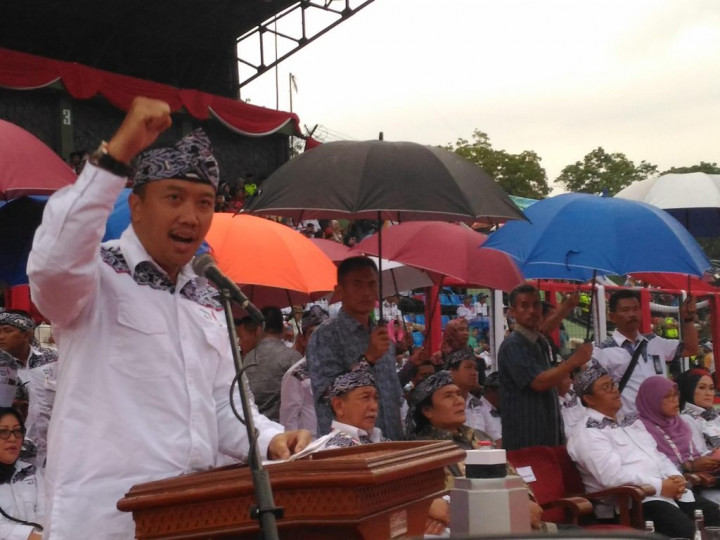 Menpora Resmi Buka Peparnas 2016 Jawa Barat