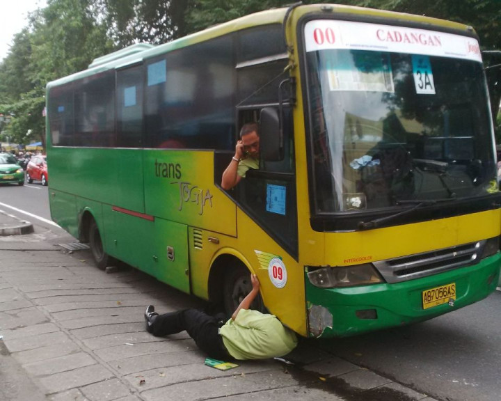 Protes Sopir Berbuah Peremajaan Bus Trans Jogja
