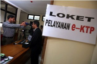 Lansia tak Perlu ke Kelurahan Buat Rekam e-KTP