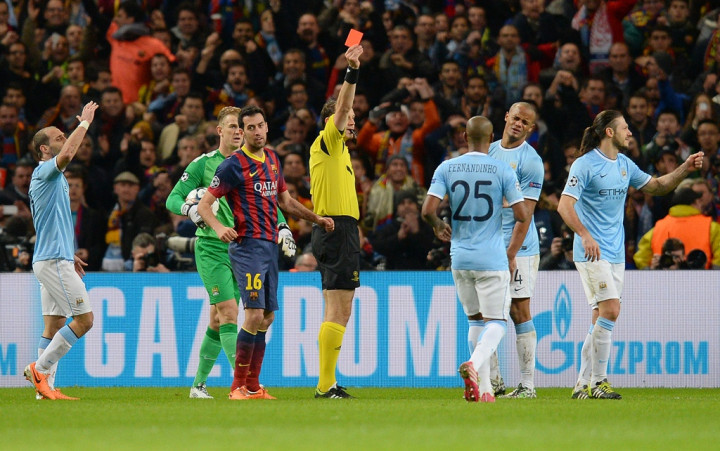 Laga Barcelona vs Manchester City Berpotensi Hadirkan Kartu Merah