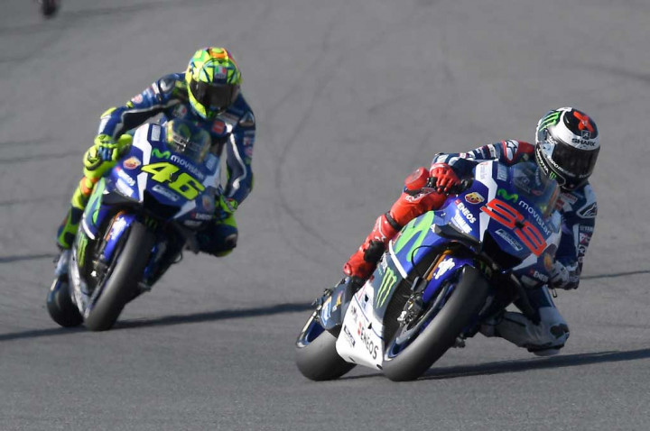 Rossi dan Lorenzo Siap Bertarung Rebut Kemenangan Seri