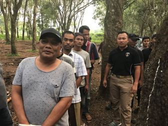 Polisi Gerebek Gudang Gas Oplosan di Kawasan Hutan Karet Bogor