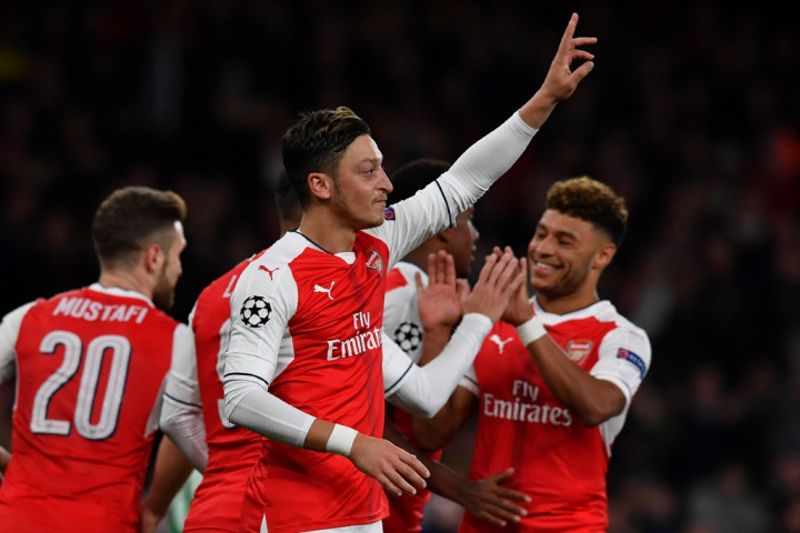 Arsenal Libas Wakil Bulgaria Setengah Lusin Gol