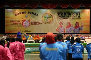 Sebanyak 12 Tim Voli Wanita Ikut Lomba Usia 40 Tahun ke Atas