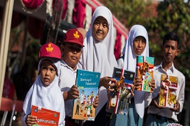 Minat Baca Orangtua di Solo Rendah