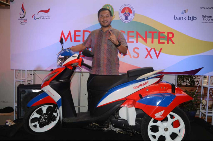 Atlet Peparnas Berprestasi Diberi Bonus Sepeda Motor