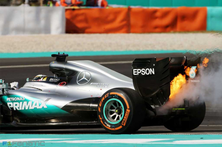 Hamilton Hanya Khawatir Isu Realibilitas Mobil