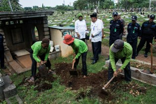 498 Makam Fiktif di Ibu Kota Dibongkar