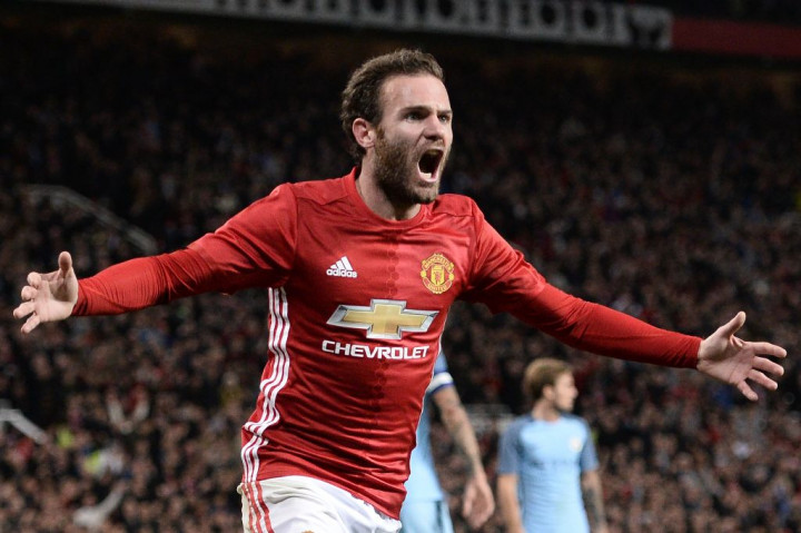 Ilustrasi Gol: Gol Tunggal Juan Mata Membekap Manchester City