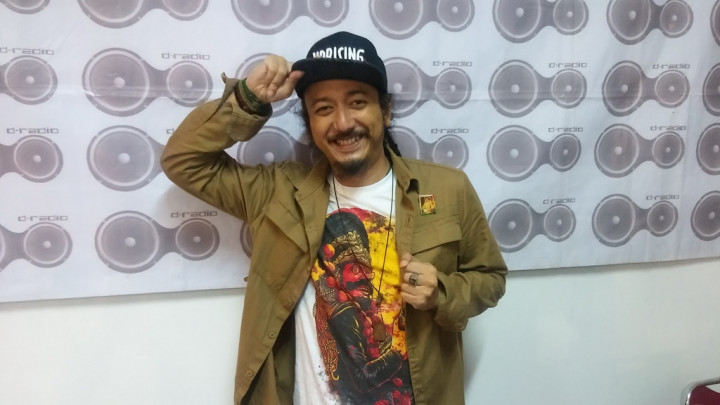 Ras Muhamad Rekam Album Baru di Jamaika