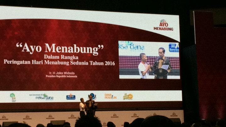 Pelajar SMP Jayapura Raih Uang Tabungan Rp500 Ribu dari Jokowi