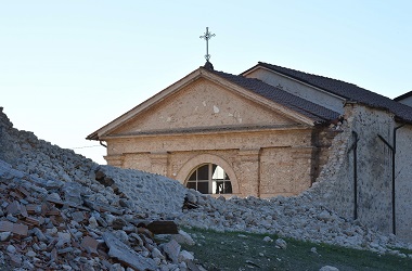 Mengapa Rentetan Gempa Hantam Italia?